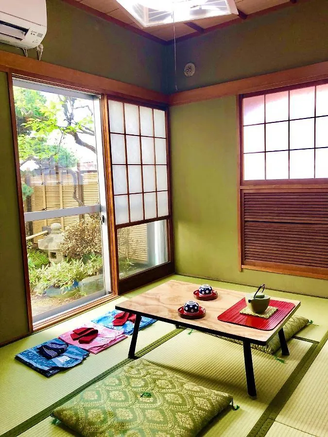 新宿•新大久保徒歩8分日本庭園の宿 Tokyo Apartment